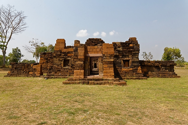 Prasat Ban Chang Pi-007